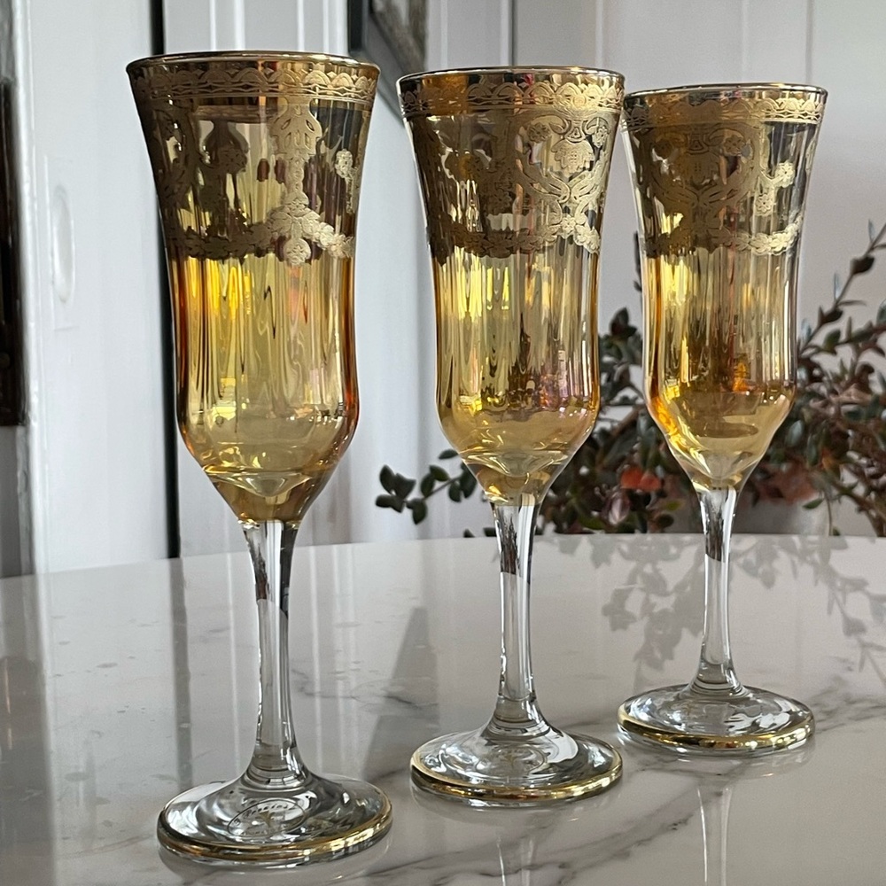 ITALIAN hand made champagne glasses